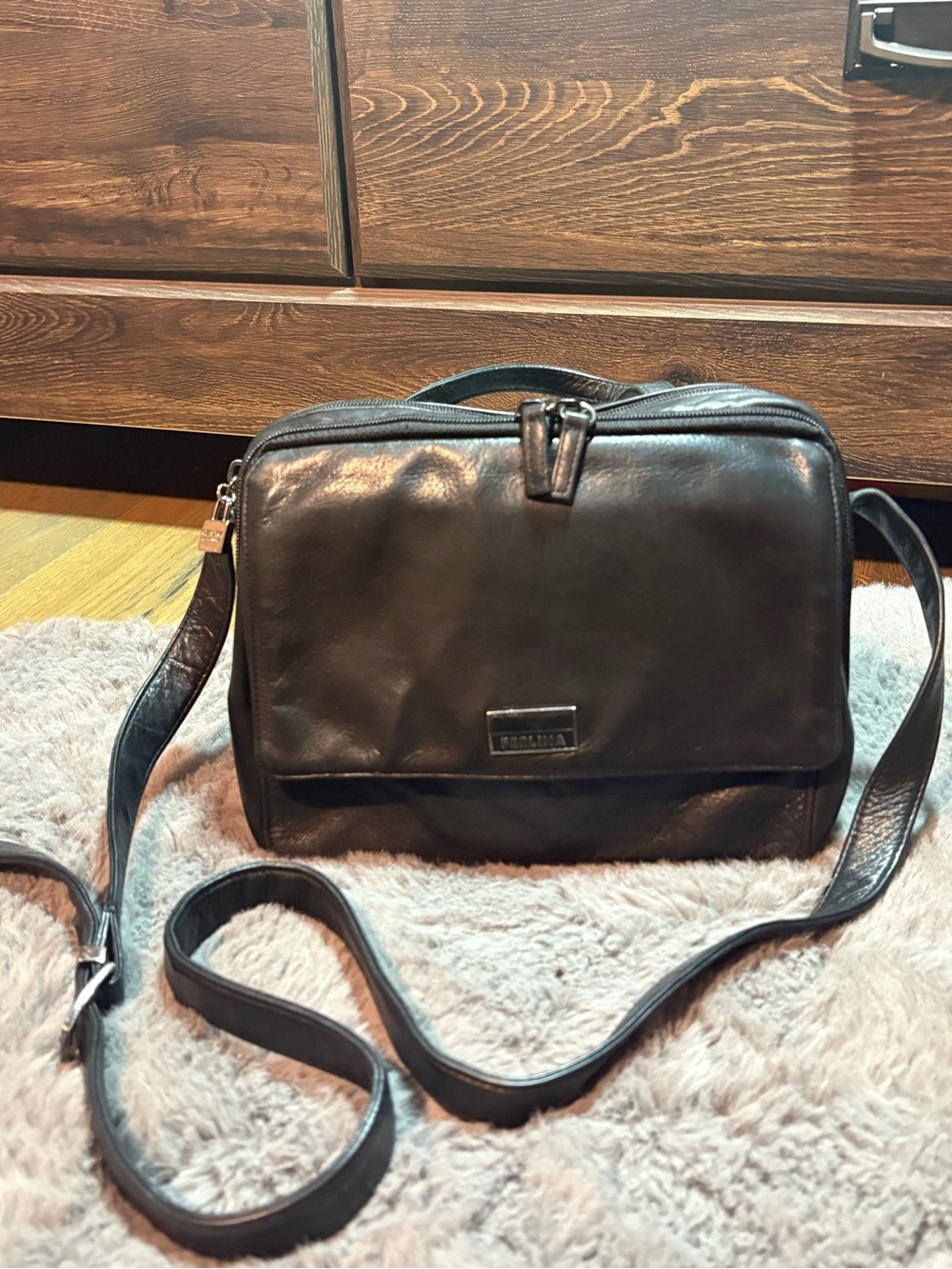 Vintage Perlina New York Italian Leather Top Handle Crossbody Bag In Black